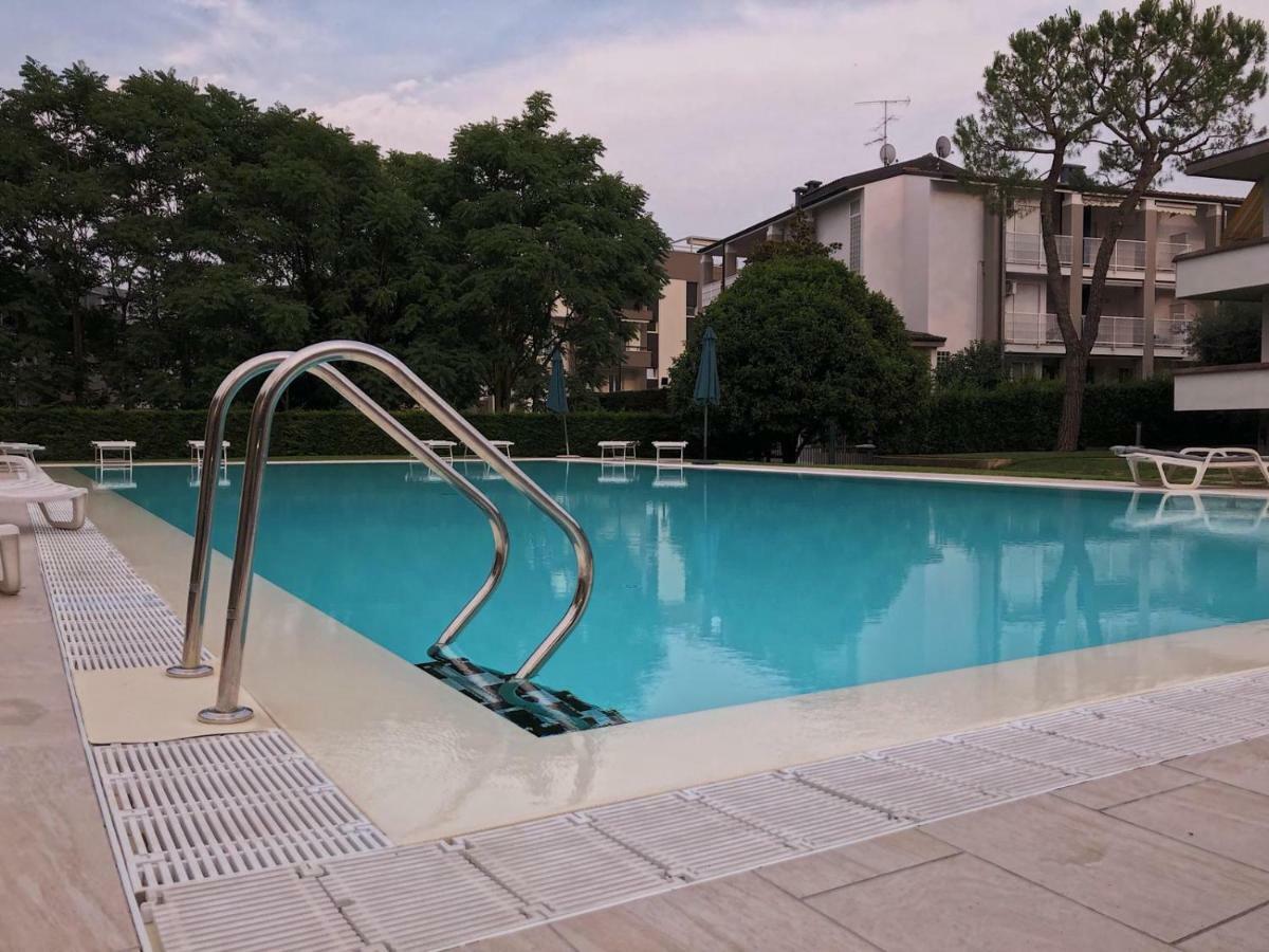 Casa Savoia Daire Desenzano del Garda Dış mekan fotoğraf